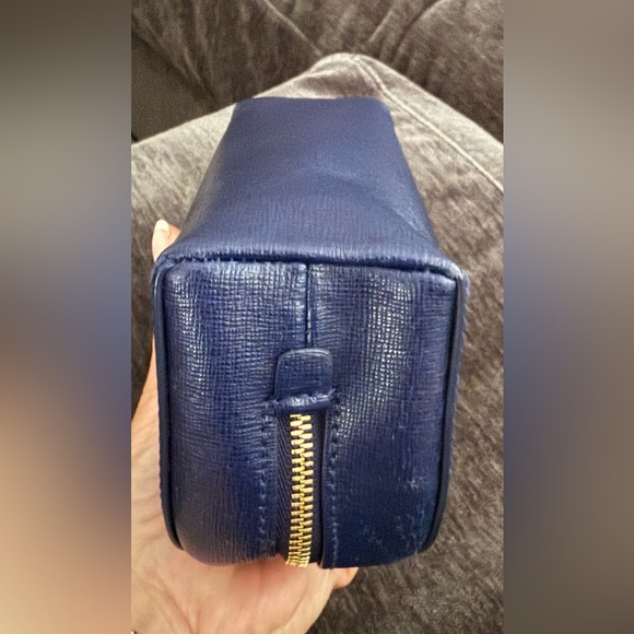 Furla authentic Navy Leather Zip Pouch gold hardware NWT - Picture 4 of 9